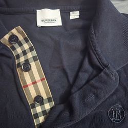 Burberry Polo Shirt size Large