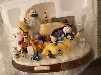 Rudolph The Red Nosed Reindeer Village Christmas 