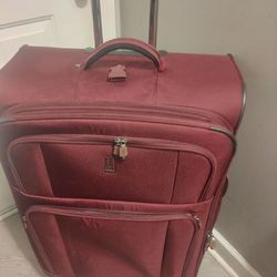 Big luggage with 4 wheels