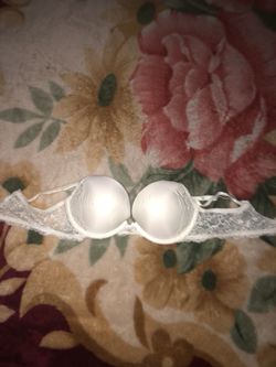 Victoria Secret. 36B New