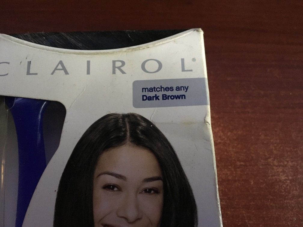 Clairol root touch-up Nice 'n Easy Dark Brown