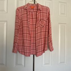 Super Soft And Cute Woman’s Flannel Shirt Size Medium 
