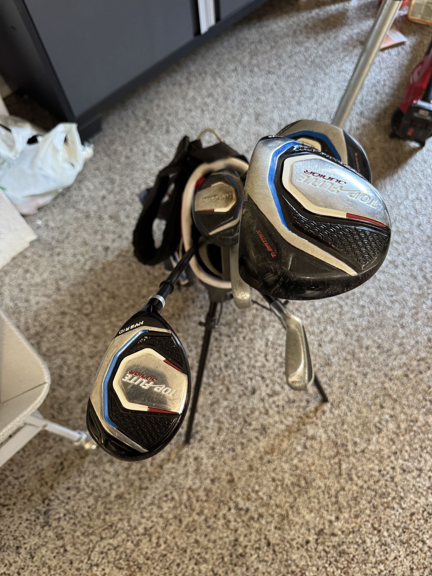 Golf Club Set For Juniors Great Deal