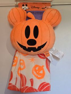🎃 Mickey Mouse Halloween Blanket & Pillow Set 🎃