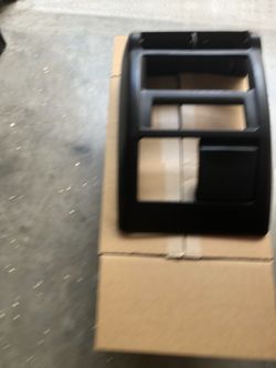 Center Dash Cover From Jeep 2000