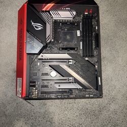 Asus x570e rog strix everything included