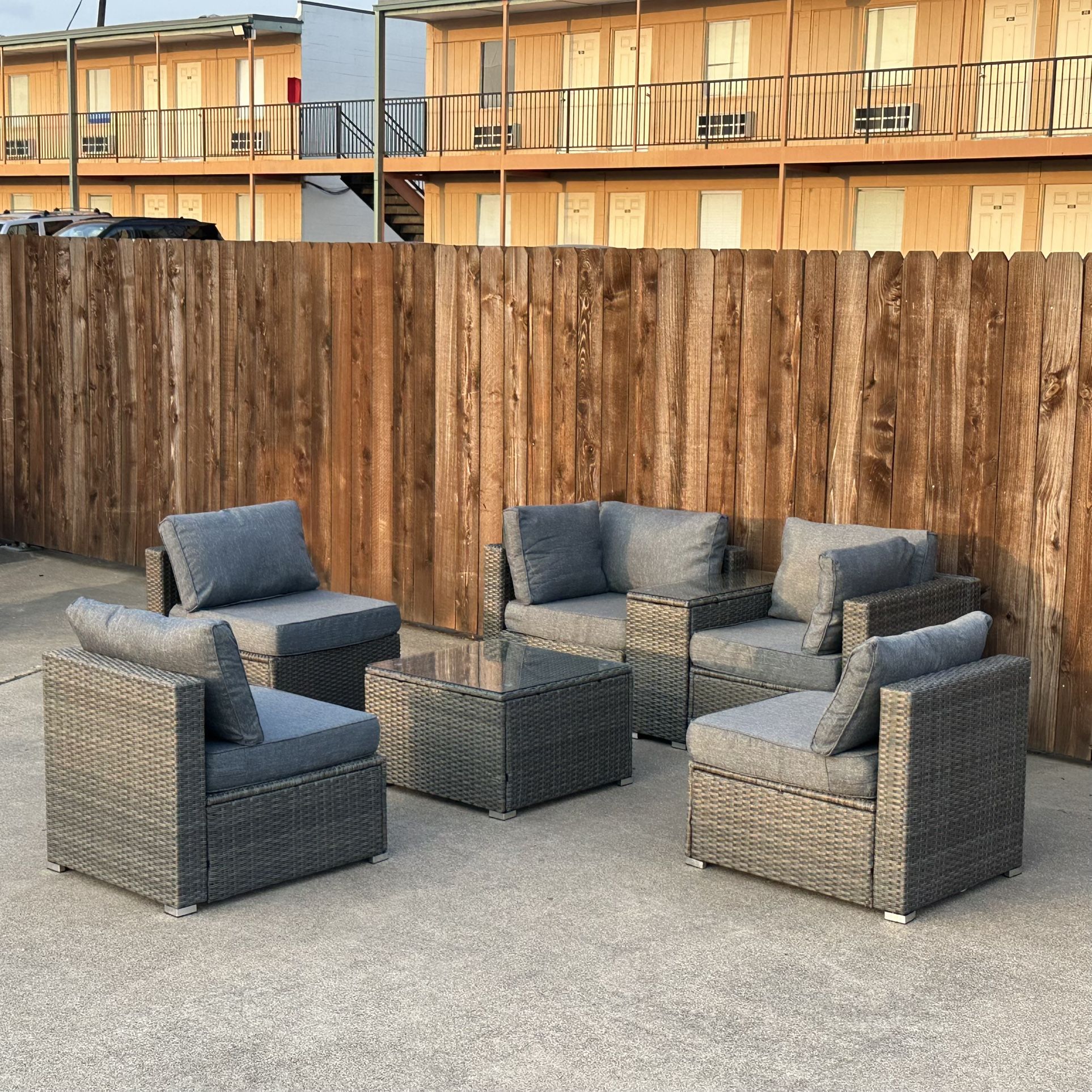 New Inbox Patio Set With Cushions(we Finance And Deliver)
