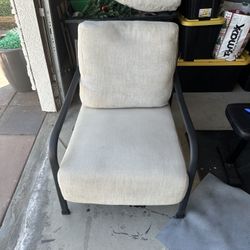 Accent Chair 