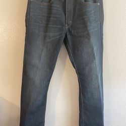 Denizen by Levis Men's 232 Slim Straight Fit Jeans - Blue for Sale in  Federal Way, WA - OfferUp