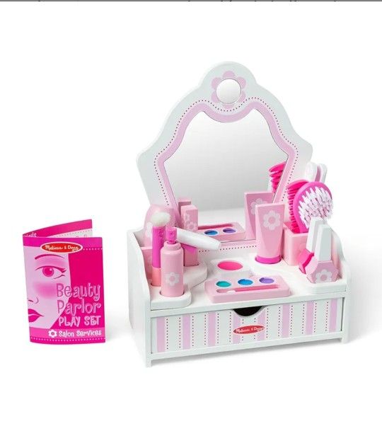 Melissa & Doug Wooden beauty salon set