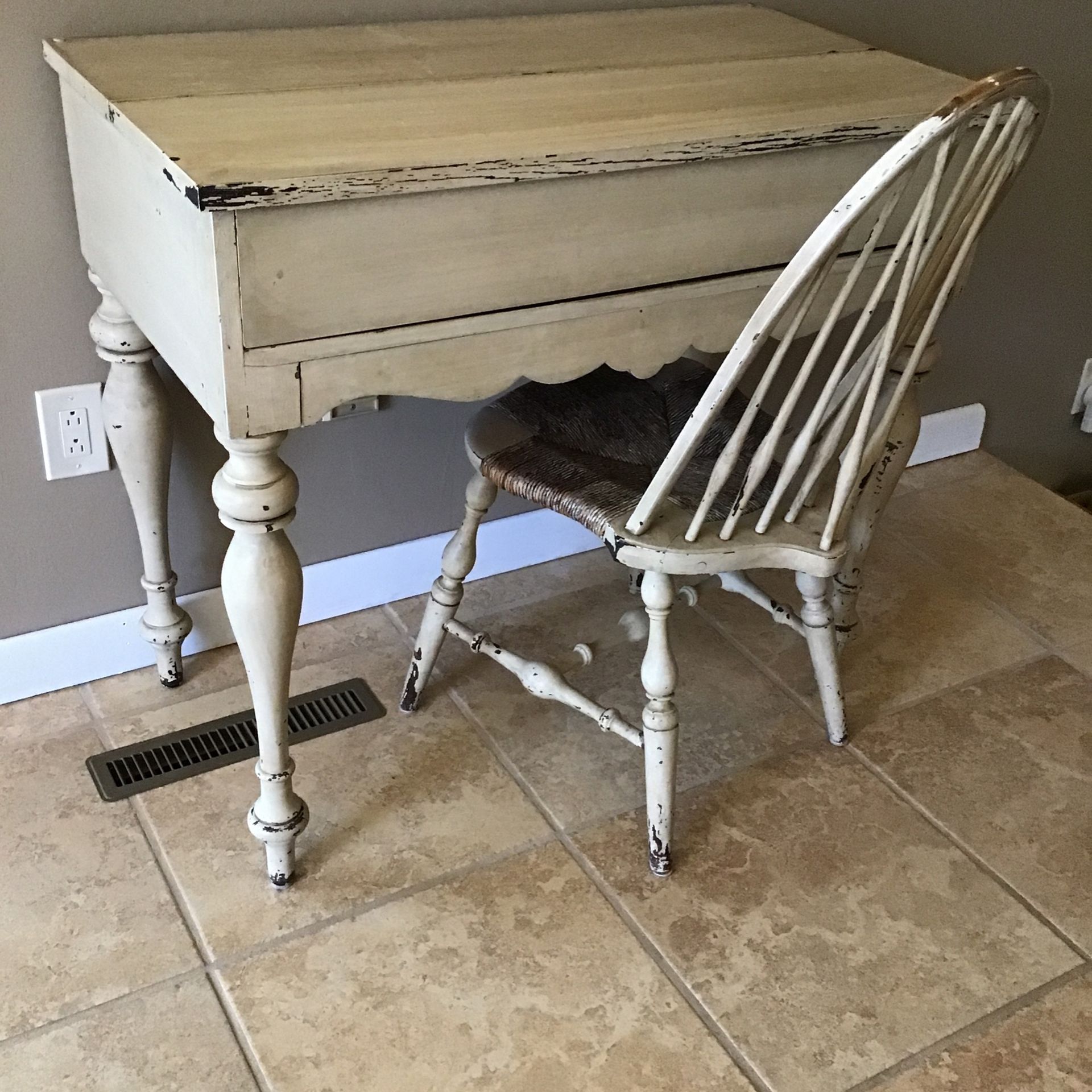 Reduced . $ 300.00.Gorgeous Desk And Chair Set Converts Into Accent Table