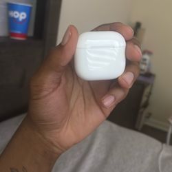 AirPod Gen 4