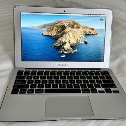 MacBook Air Intel Core i5 - 240GB SSD