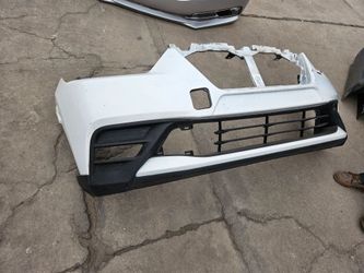 Nissan kicks front bumper oem