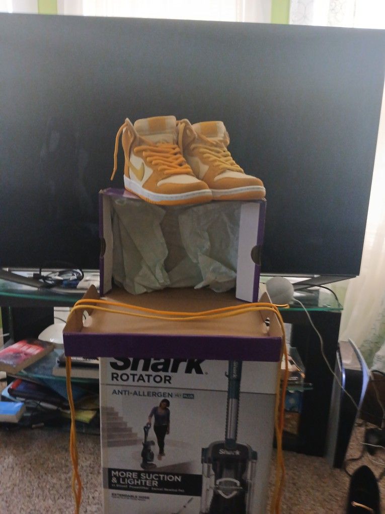 Sb Dunks Pinapple Fruity Pack