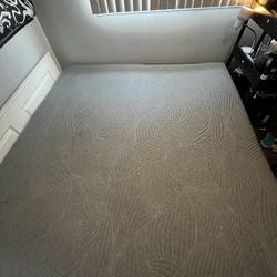 King Bed With Platform Base