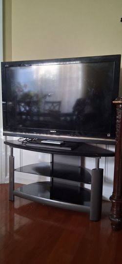 Sony tv 47in and tv table.