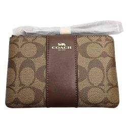 NWT Coach Wristlet Wallet 
