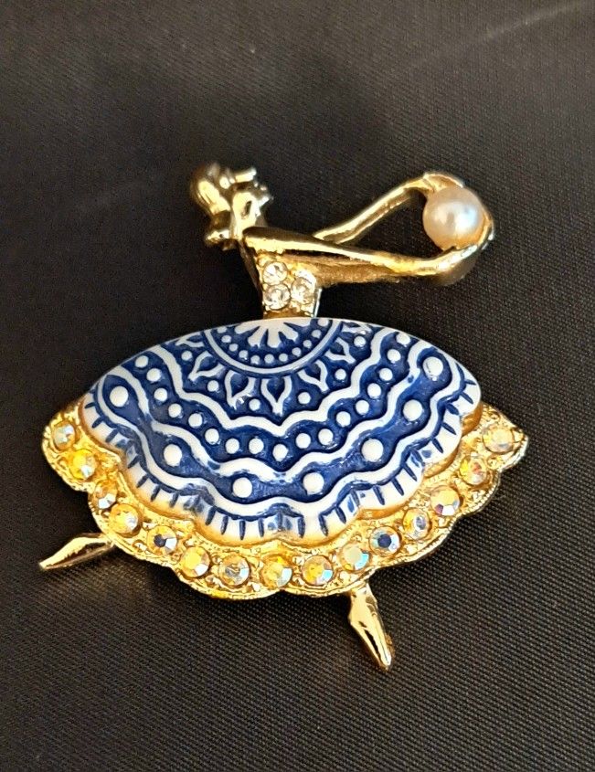 Vintage Ballerina Rhinestone And Pearl Brooch