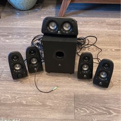 Logitech Speakers With Subwoofer