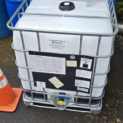 IBC 275 Gallon Tank