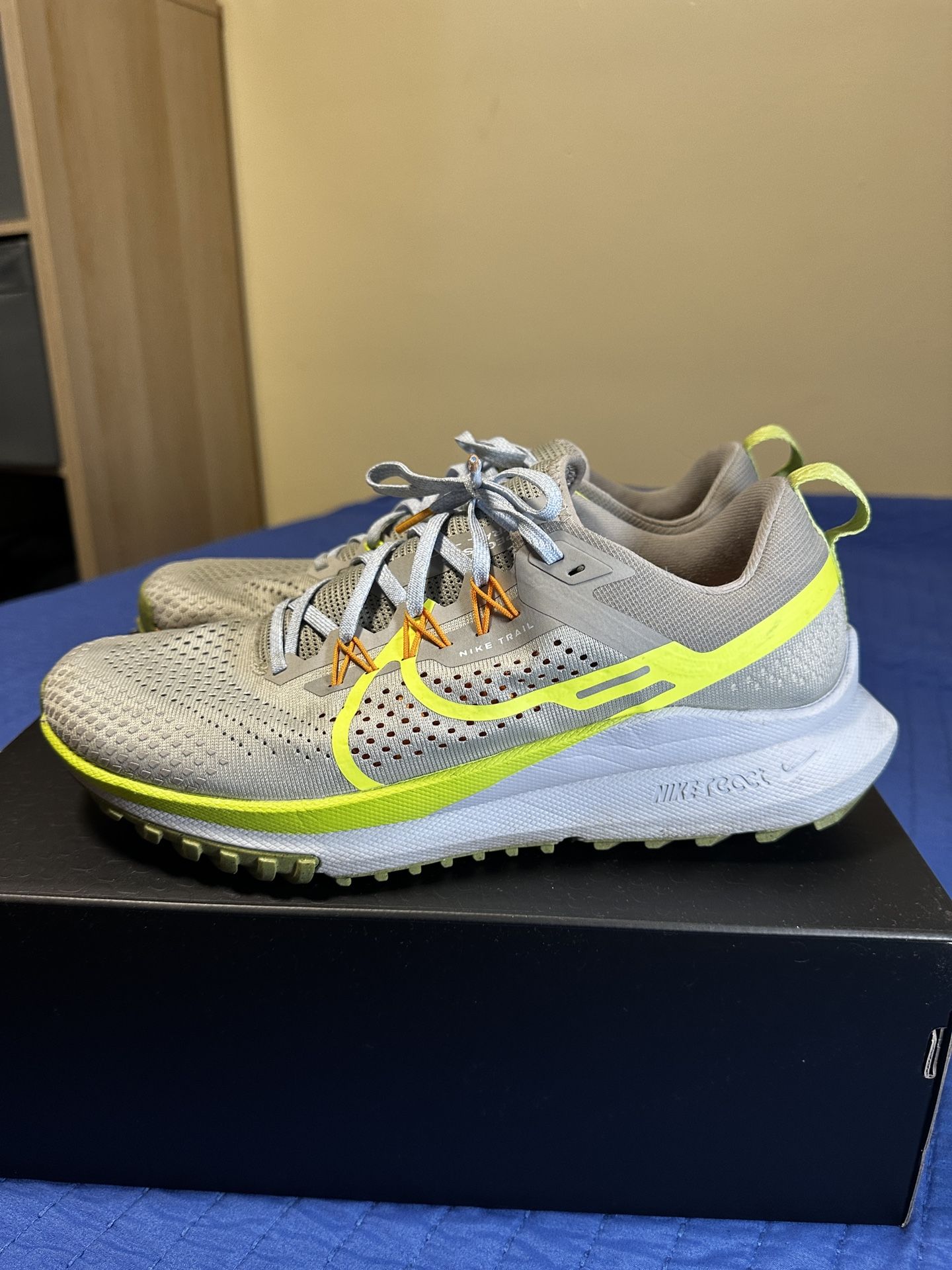 Nike Trail React