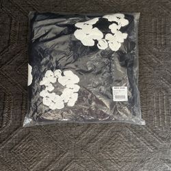 Size Medium BLACK Denim Tear