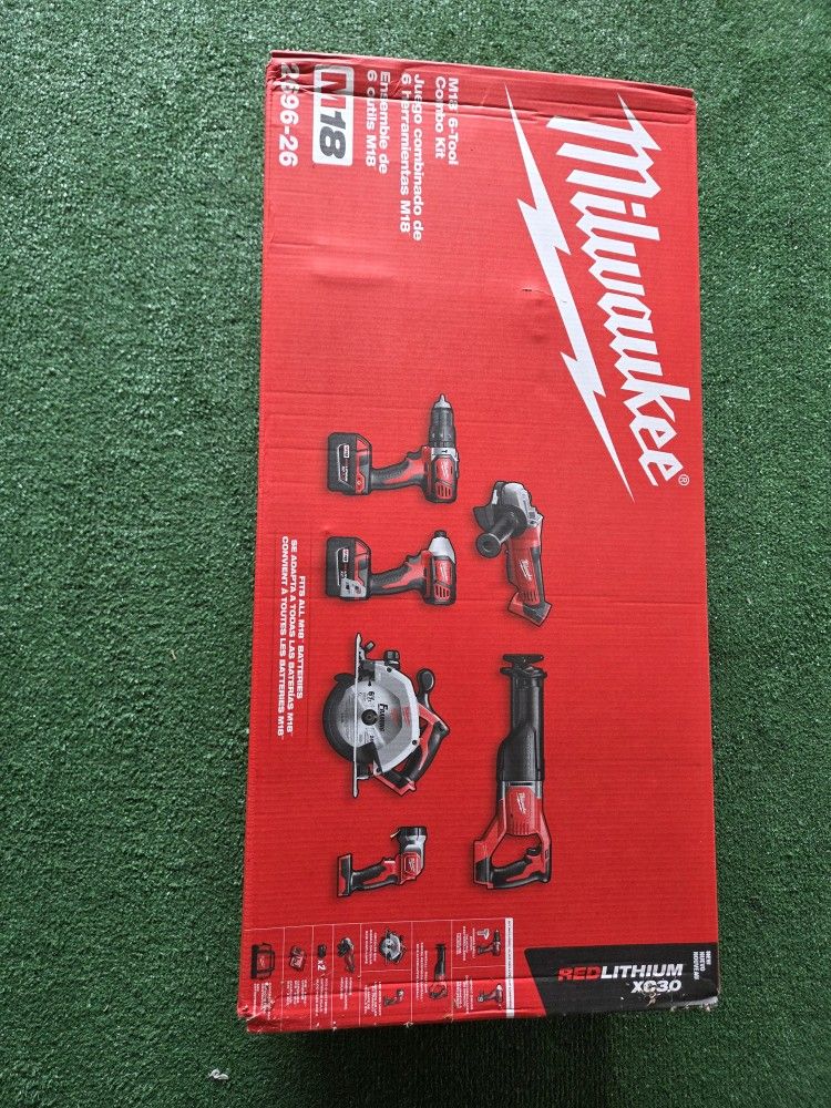 Milwaukee Combo 2696-26