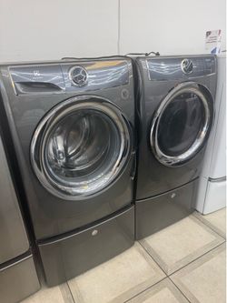 Electrolux front load washer and gas dryer set