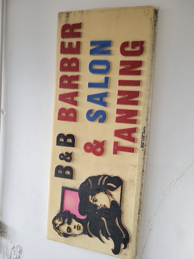 Vintage Salon Signage