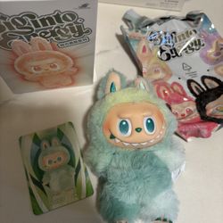 Big Into Energy Labubu