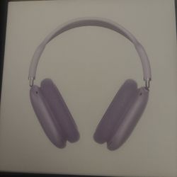 AirPod Maxes Lavender 