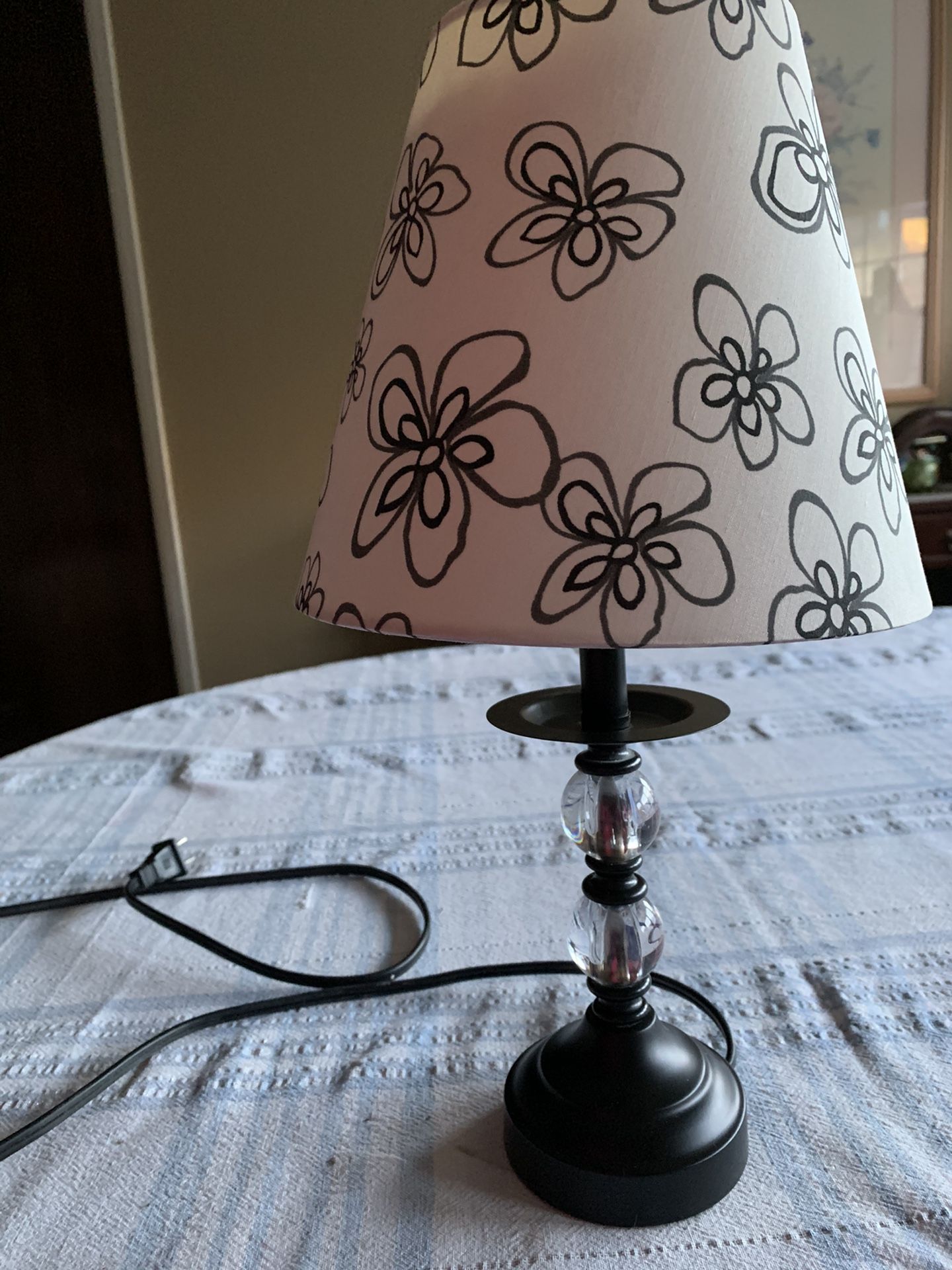 Pretty Table Lamp