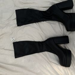 Steve Madden Black Platform Boots 