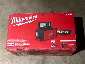 Milwaukee M18 Packout Light (tool Only )