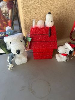 Snoopy lighted decoration 3 pcs 100