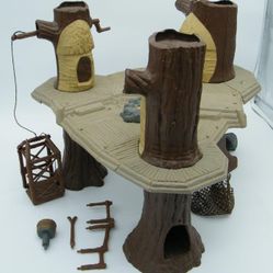 Hasbro Star Wars Ewok Village 1983