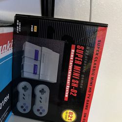 Super Nintendo Retro System And Tv. $$100