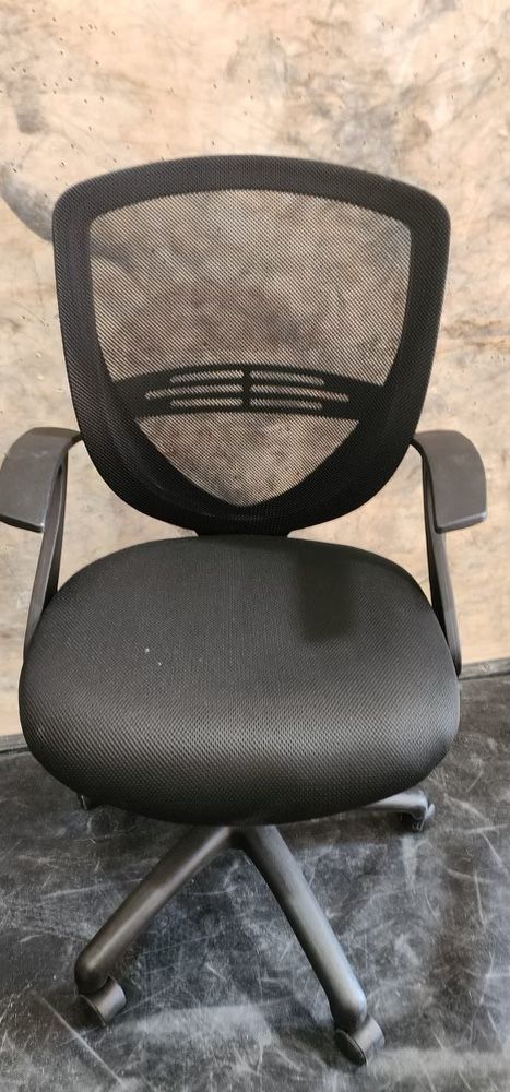 Uline Mesh Task Chair