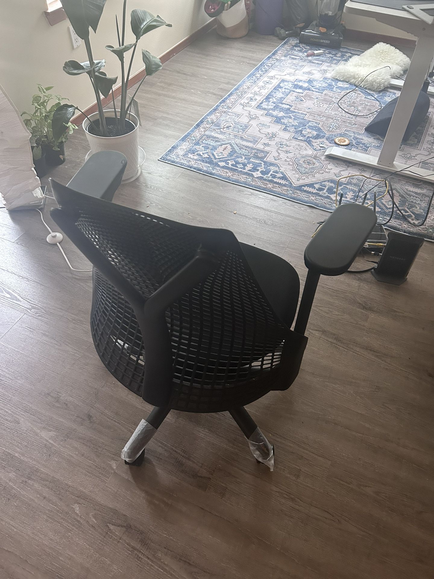 Herman Miller  Sayl Chair