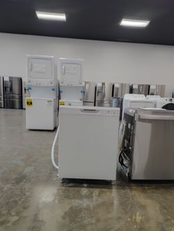 GE Energy Star Dishwasher with Front Controls