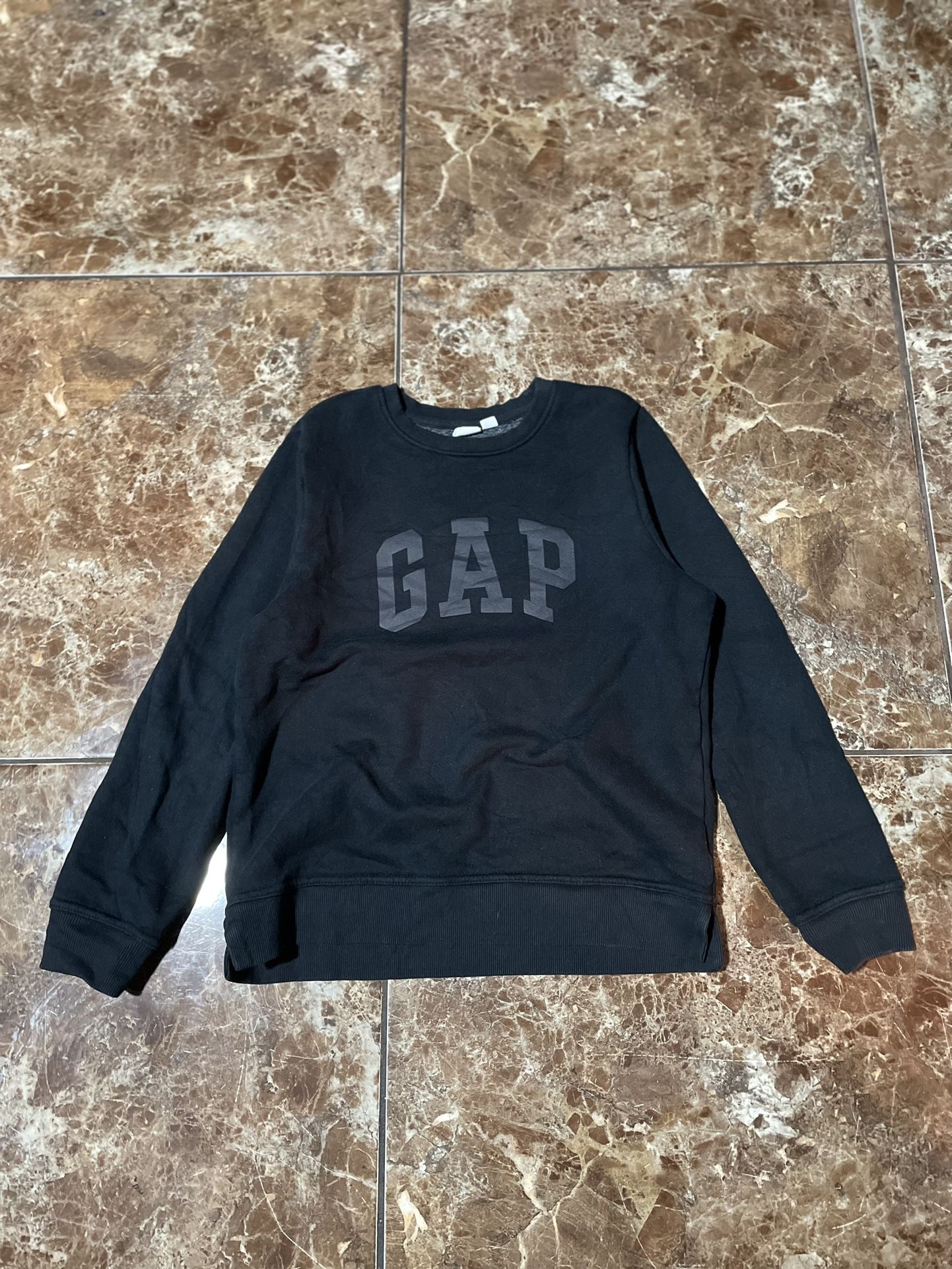 Clothes ( Gap Sweater)