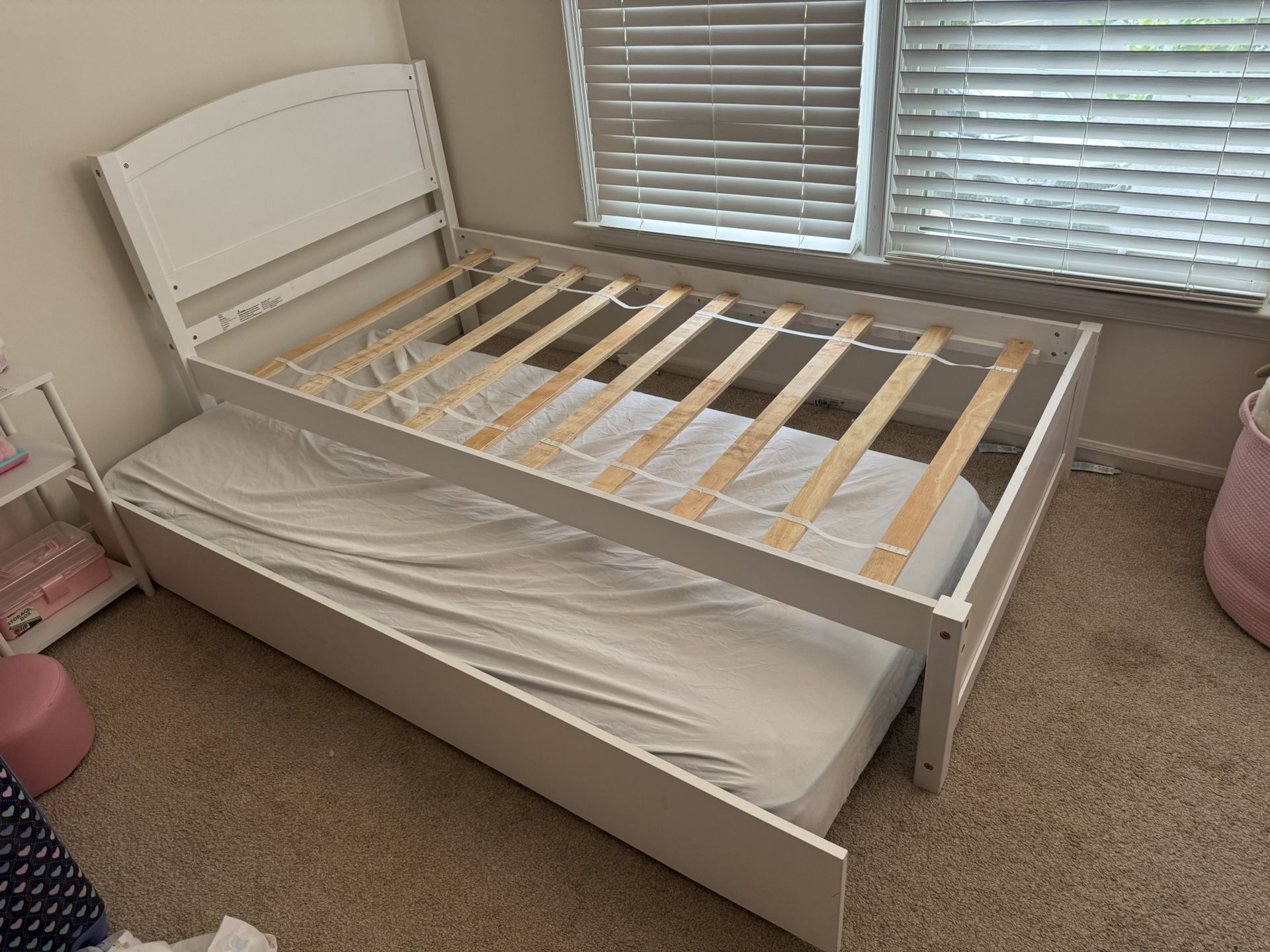 Kids Bed With Pull Out Bed Underneath