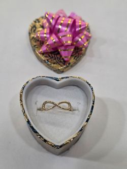 Infinity Ring Gold