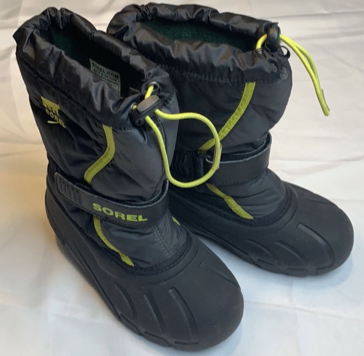 SOREL Youth Flurry Winter Boots Size 1Y