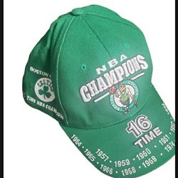 Vintage 🌎 Reebok "Celtics" Cap