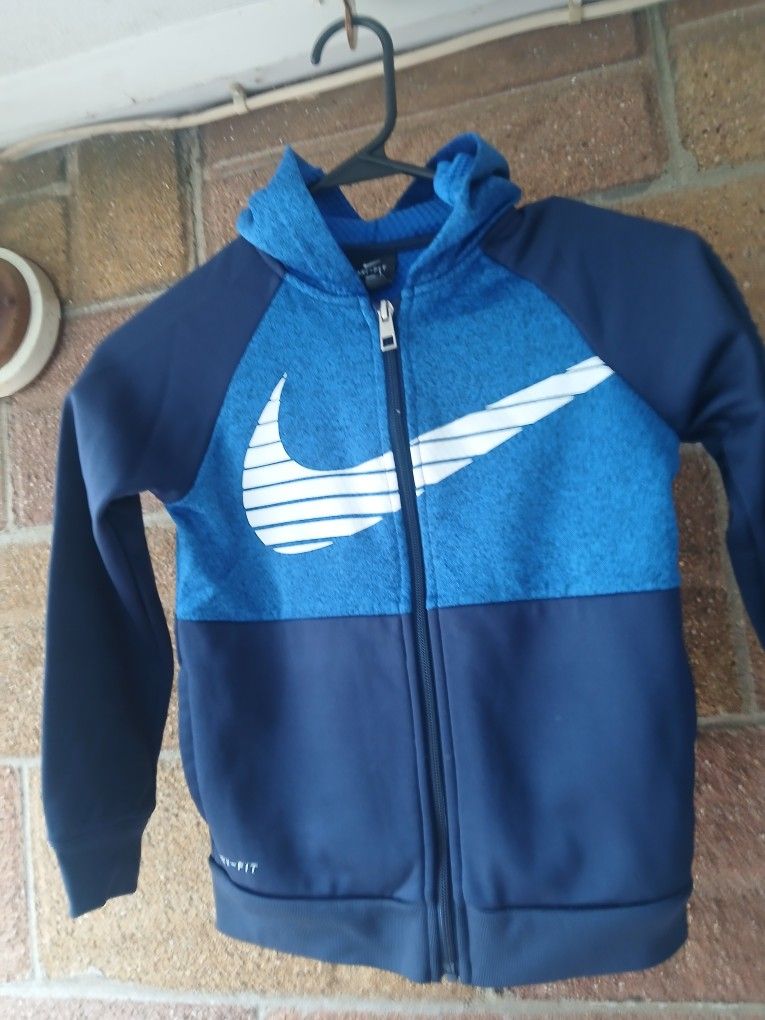 Boys Nike Hoodie Size 6