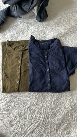 Gap Henley T-Shirts Lot of 2