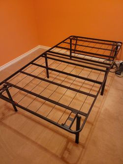 Heavy Duty strong foldable bed frame. Twin