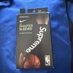 Nike Supreme Shooting Sleeve Black